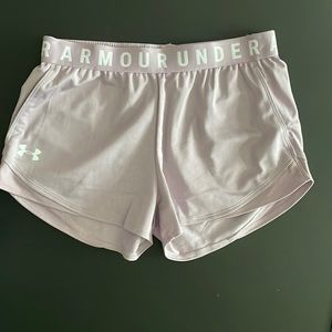 UNDER ARMOUR shorts